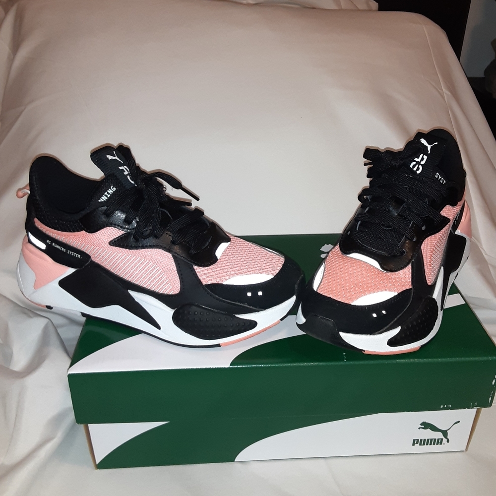 Puma Sneakers
